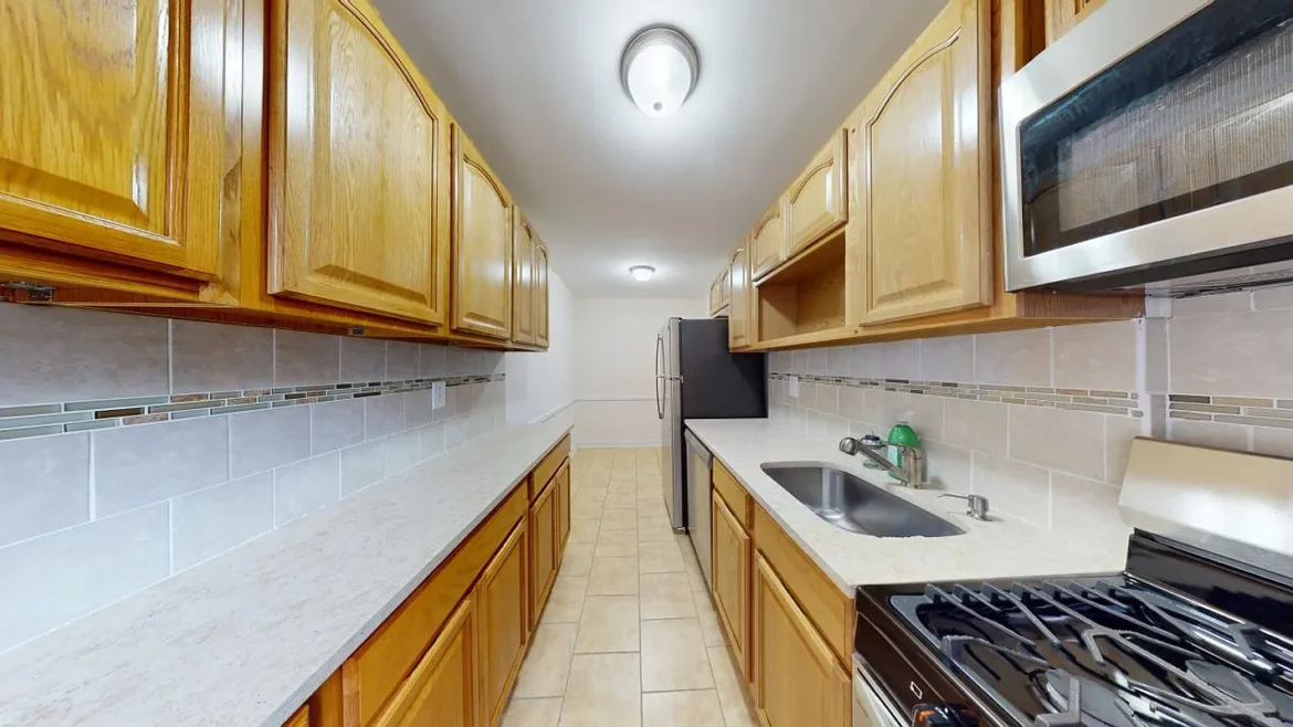 3260 Netherland Avenue #1B kitchen