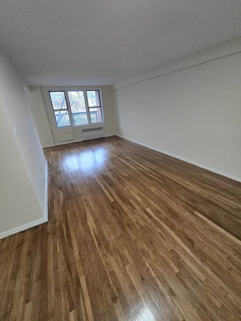 5425 Valles Avenue #2K