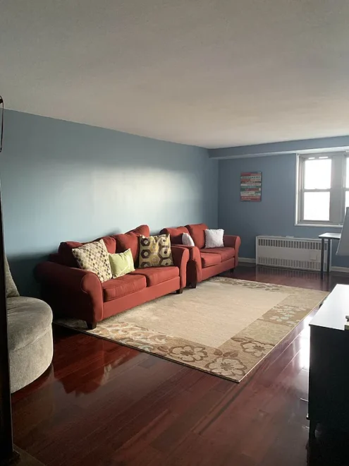 290 West 232nd 19E living