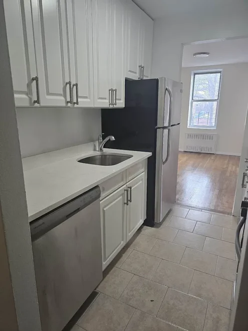 5425 Valles Avenue #2K