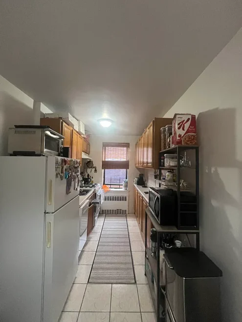3260 Netherland Avenue #2A kitchen