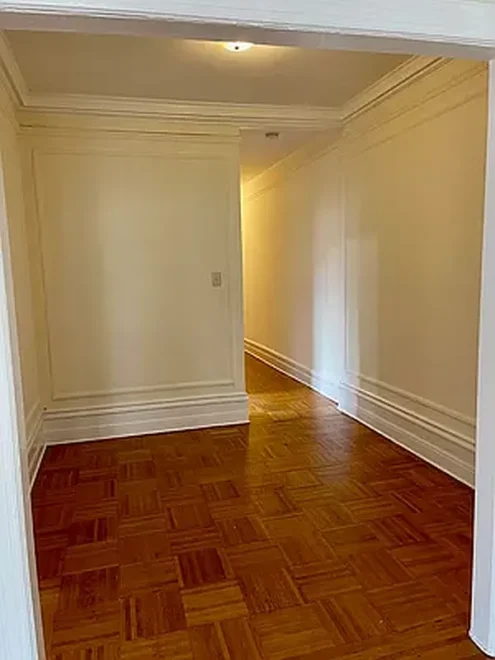 117 Seaman Avenue #1B