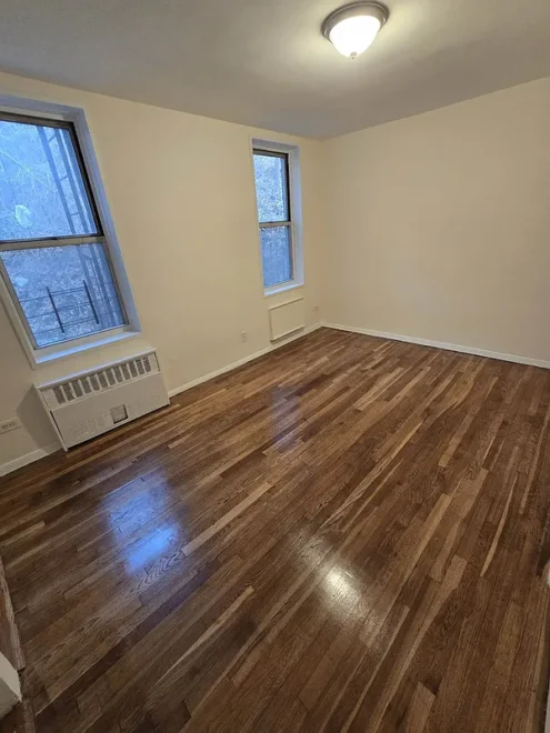 5425 Valles Avenue #2K