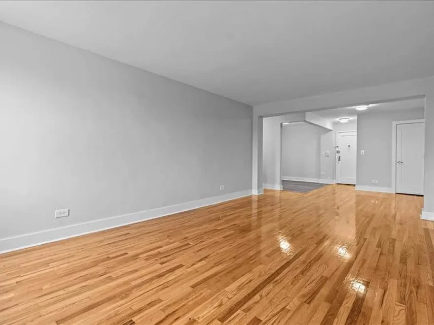 3260 Netherland Avenue #4J