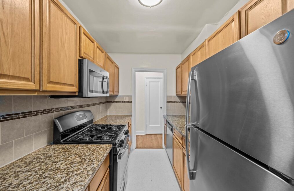 20 William St B kitchen